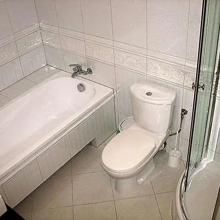 Pod Dobrym Aniolem 4* Krzywonoga